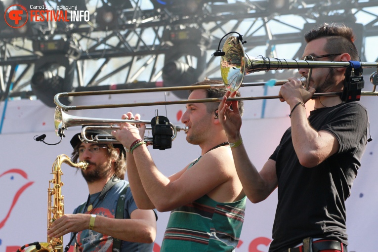 La Gran Pegatina op Bevrijdingspop Haarlem 2016 foto