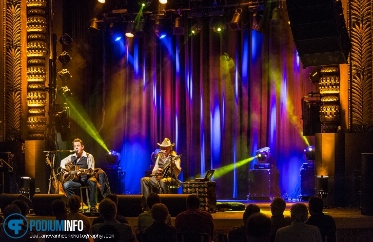 Ian Siegal / Jimbo Mathus - 11/5 - Luxor Live foto