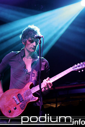Blonde Redhead op Blonde Redhead - 2/7 - Melkweg foto