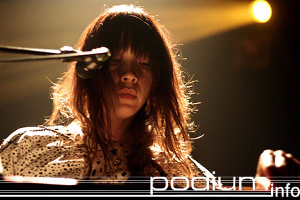 Blonde Redhead op Blonde Redhead - 2/7 - Melkweg foto