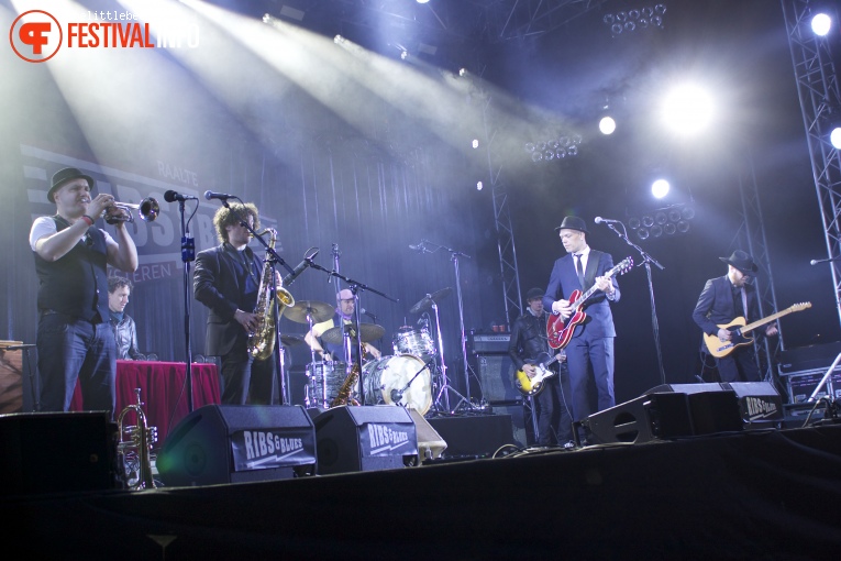 Thorbjørn Risager & The Black Tornado op Ribs & Blues 2016 foto