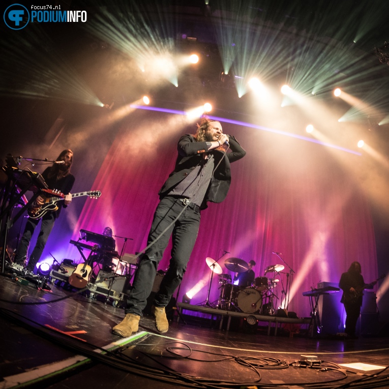 Father John Misty op Father John Misty - 25/05 - TivoliVredenburg foto