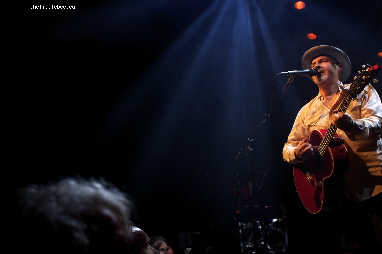 Foto Paul Carrack op Paul Carrack - 25/05 - Metropool