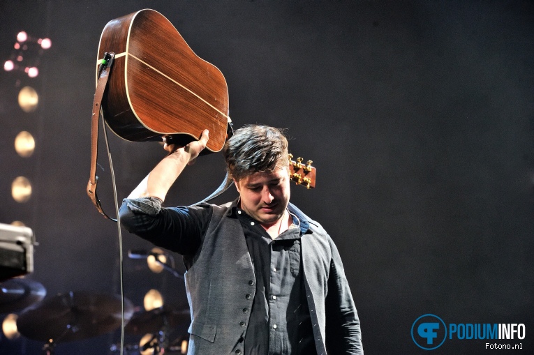 Mumford & Sons op Mumford and Sons - 23-05 - Ziggo Dome foto
