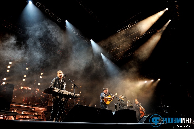 Mumford & Sons op Mumford and Sons - 23-05 - Ziggo Dome foto