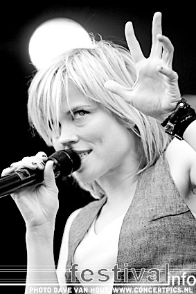 Ilse DeLange op Bospop 2007 foto