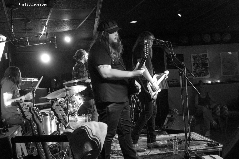 Robert Jon & The Wreck - 01/06 - NiX Podium foto