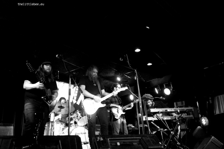 Robert Jon & The Wreck - 01/06 - NiX Podium foto