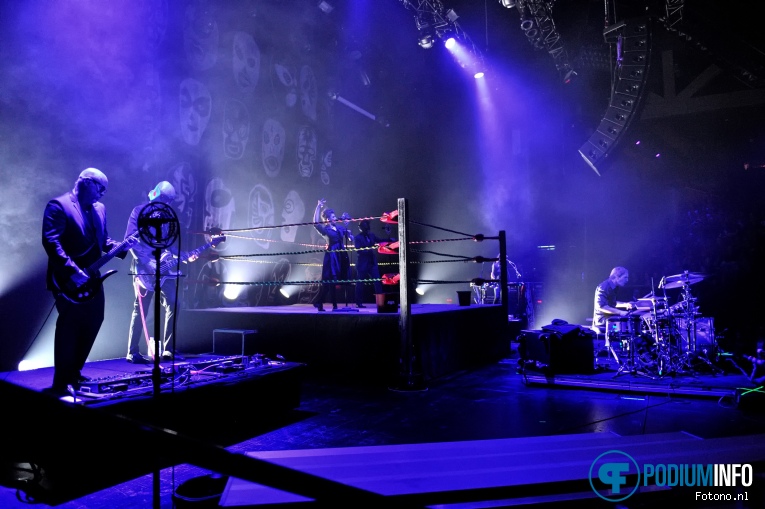 Puscifer op Puscifer - 2/6 - TivoliVredenburg foto