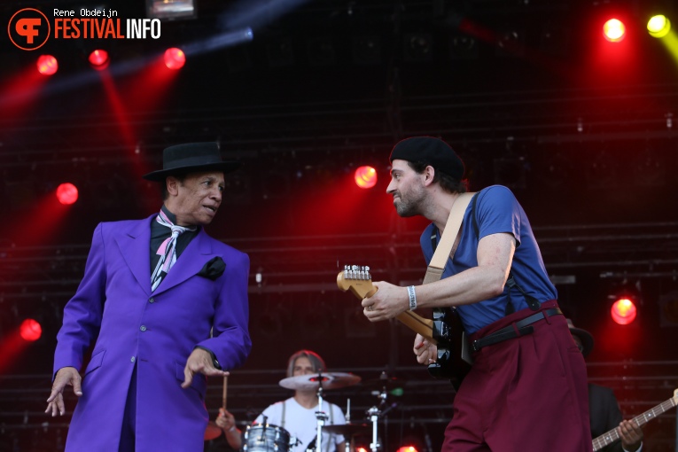 Kid Creole & The Coconuts op Retropop 2016 foto