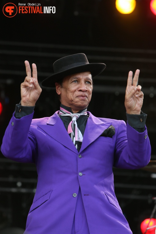 Kid Creole & The Coconuts op Retropop 2016 foto