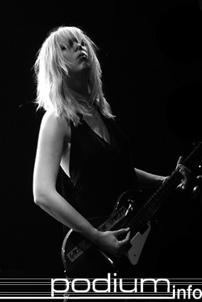 Malle Pietje & The Bimbos op Aux Raus - 6/7 - Bibelot foto