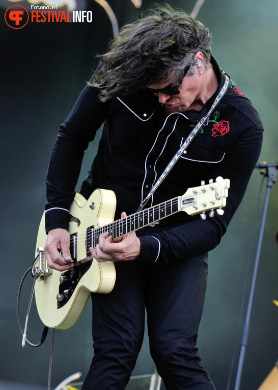 The Common Linnets op Pinkpop 2016 - Vrijdag foto