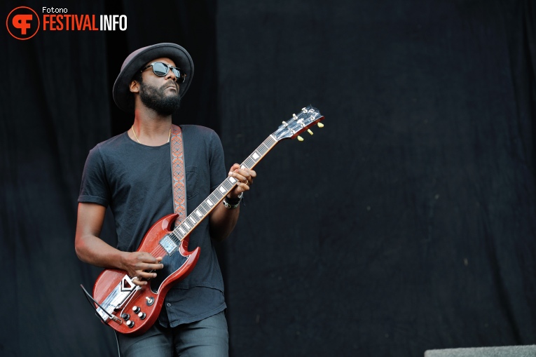 Gary Clark Jr. op Pinkpop 2016 - Vrijdag foto