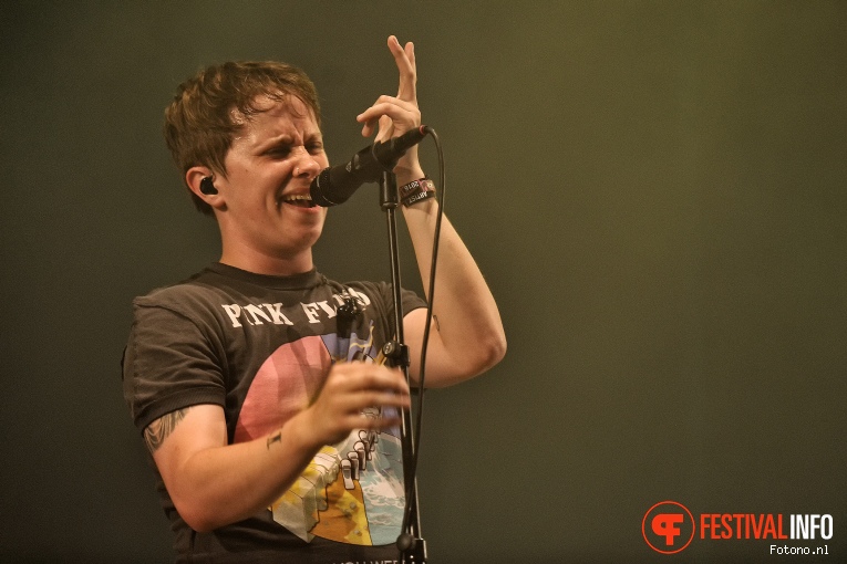 Nothing But Thieves op Pinkpop 2016 - Zaterdag foto