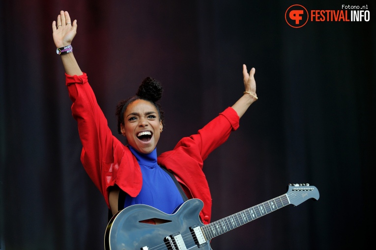 Lianne La Havas op Pinkpop 2016 - Zaterdag foto