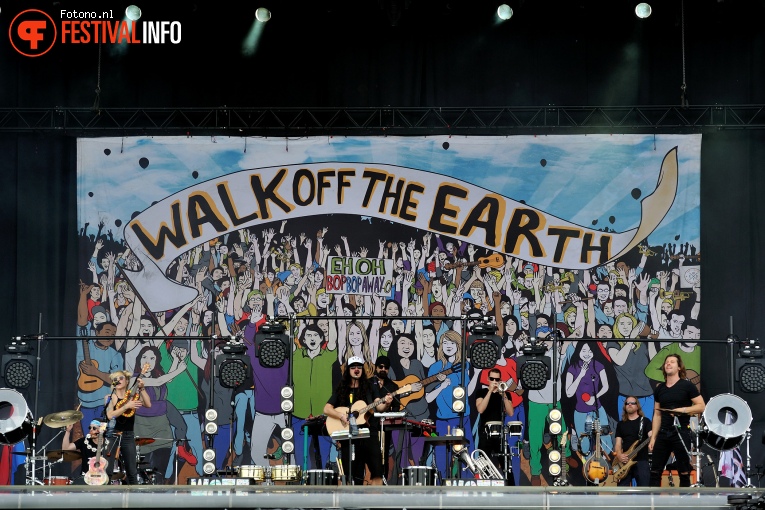 Walk off the Earth op Pinkpop 2016 - Zaterdag foto