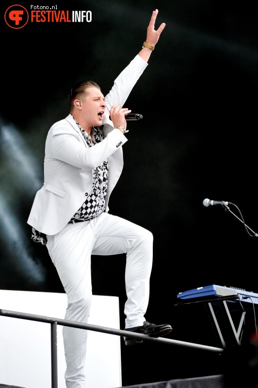 John Newman op Pinkpop 2016 - Zondag foto