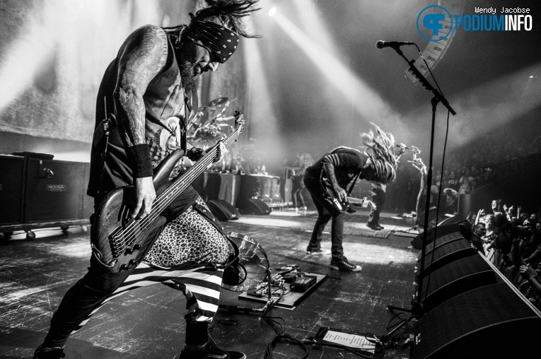 Korn op KoRn - 13/06 - TivoliVredenburg foto