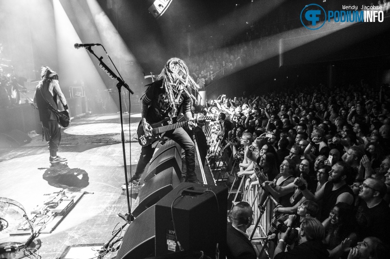 Korn op KoRn - 13/06 - TivoliVredenburg foto