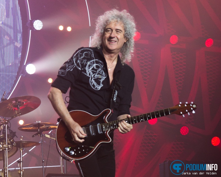 Queen op Queen + Adam Lambert - 15/06 - Palais 12 foto