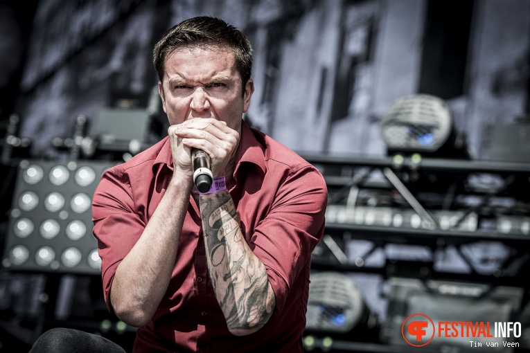 Heaven Shall Burn op Graspop Metal Meeting 2016, dag 1 foto