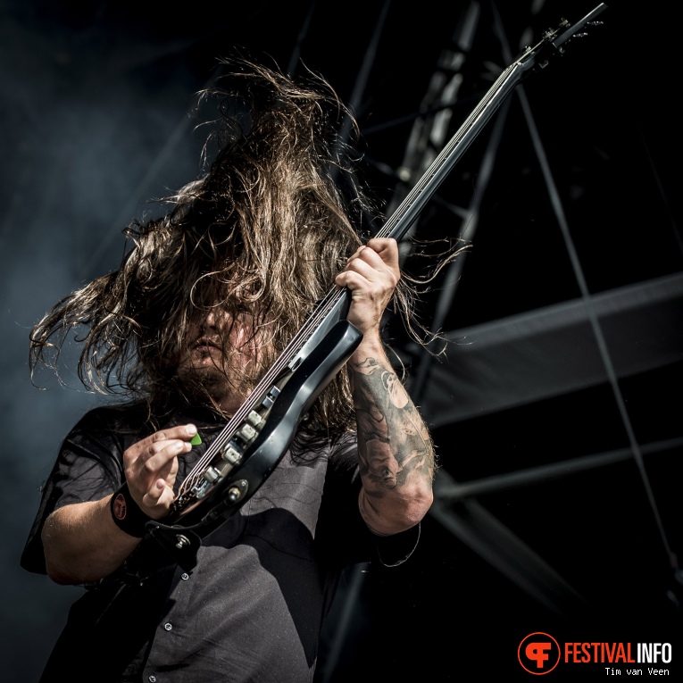 Heaven Shall Burn op Graspop Metal Meeting 2016, dag 1 foto