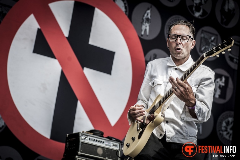 Bad Religion op Graspop Metal Meeting 2016, dag 1 foto