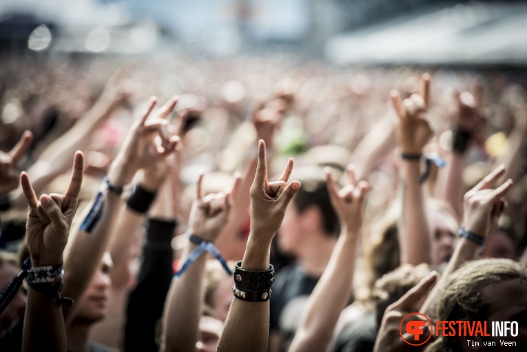 Heaven Shall Burn op Graspop Metal Meeting 2016, dag 1 foto