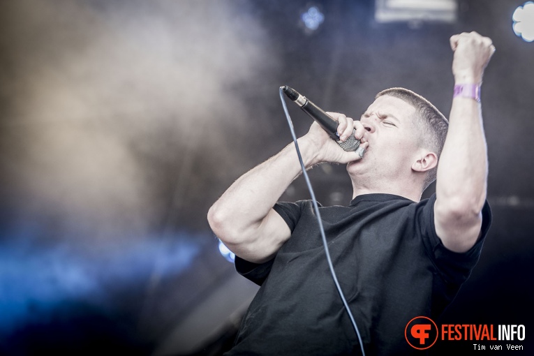 Turnstile op Graspop Metal Meeting 2016, dag 1 foto