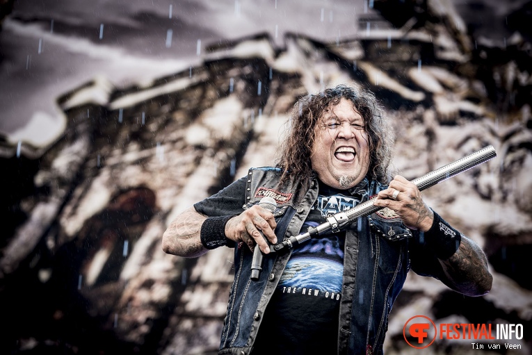 Testament op Graspop Metal Meeting 2016 dag 2 foto