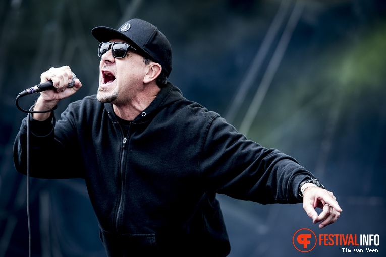 Pennywise op Graspop Metal Meeting 2016 dag 2 foto