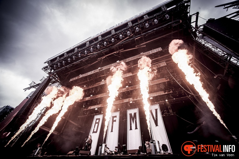 Bullet For My Valentine op Graspop Metal Meeting 2016 dag 2 foto