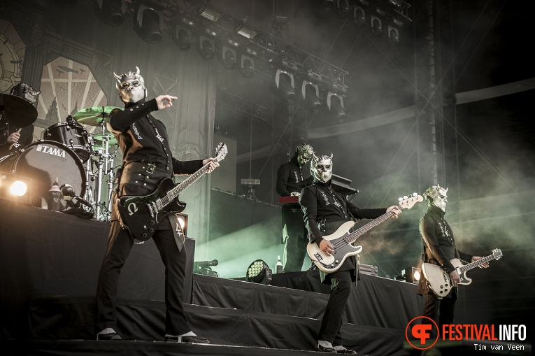 Ghost op Graspop Metal Meeting 2016 dag 2 foto