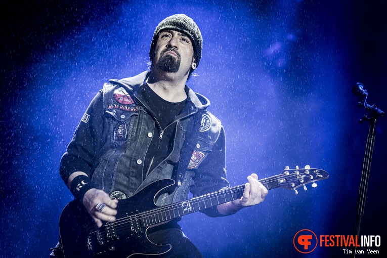 Volbeat op Graspop Metal Meeting 2016 dag 2 foto