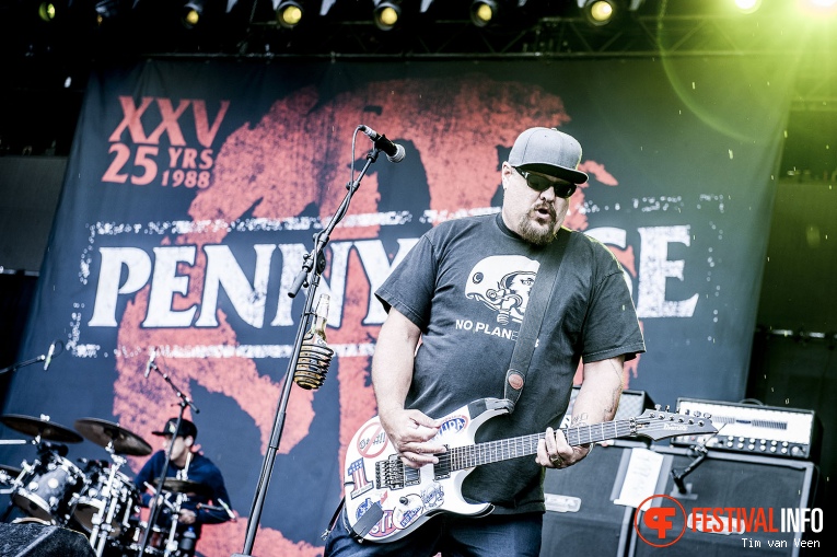 Pennywise op Graspop Metal Meeting 2016 dag 2 foto