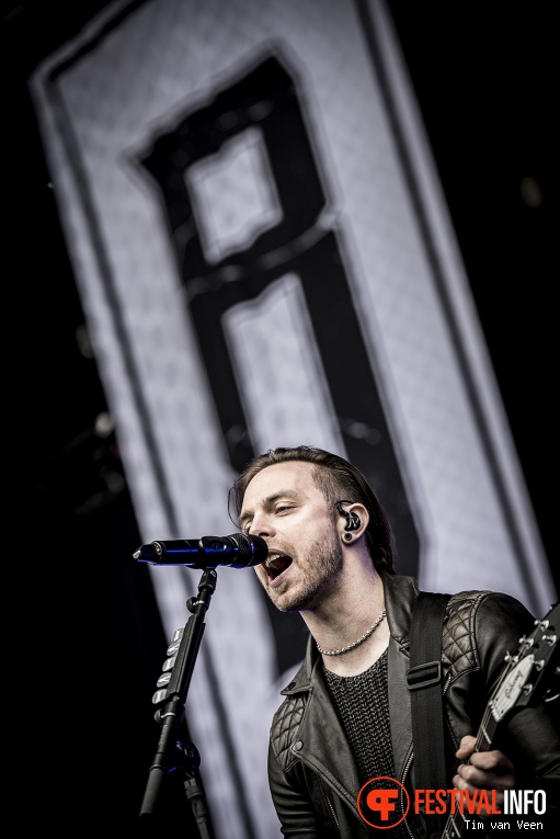 Bullet For My Valentine op Graspop Metal Meeting 2016 dag 2 foto