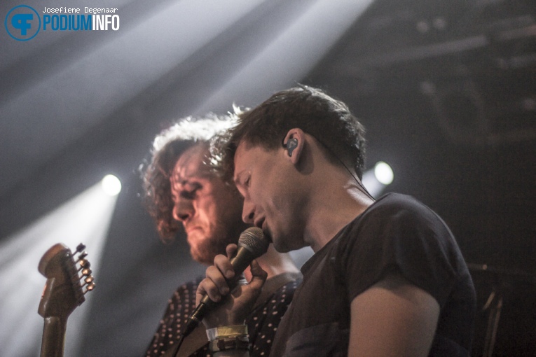 Handsome Poets op Handsome Poets - 17/06 - De Helling foto