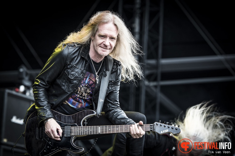 Saxon op Graspop Metal Meeting 2016 dag 3 foto