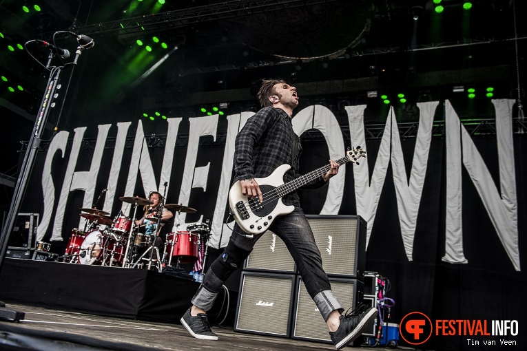 Shinedown op Graspop Metal Meeting 2016 dag 3 foto