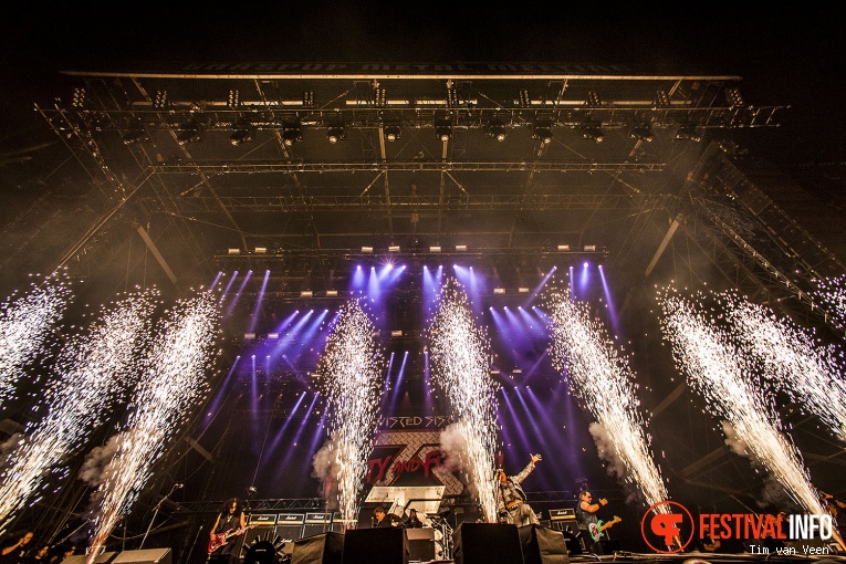 Twisted Sister op Graspop Metal Meeting 2016 dag 3 foto