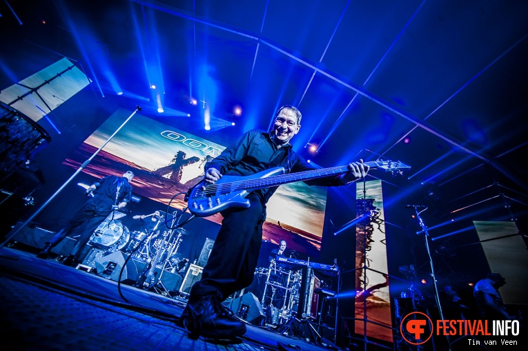 Oomph! op Graspop Metal Meeting 2016 dag 3 foto