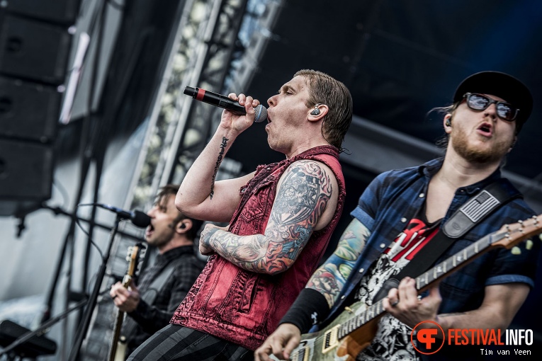 Shinedown op Graspop Metal Meeting 2016 dag 3 foto