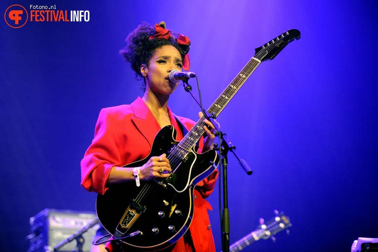 Lianne La Havas op Down The Rabbit Hole 2016 - Zaterdag foto