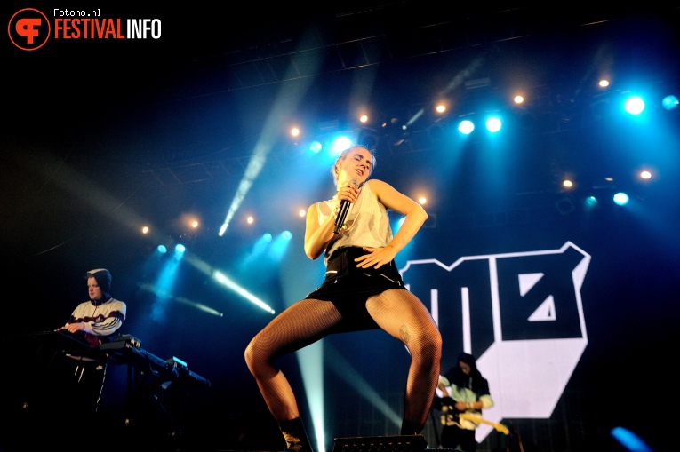 MØ op Down The Rabbit Hole 2016 - Zondag foto