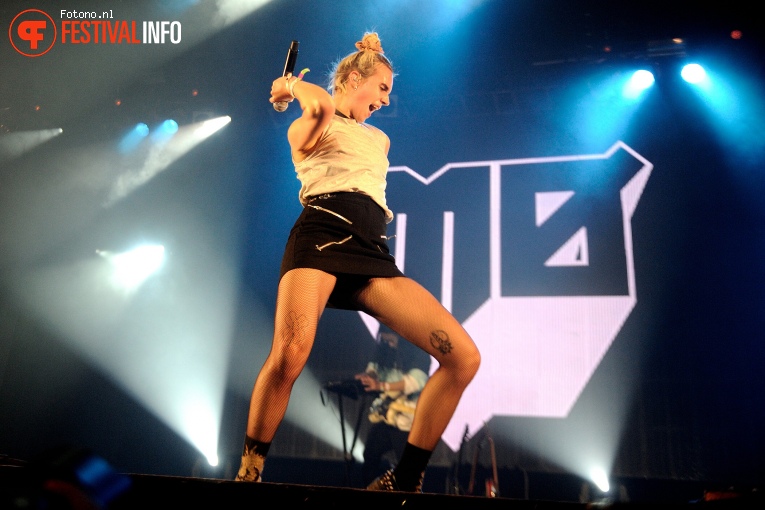 MØ op Down The Rabbit Hole 2016 - Zondag foto