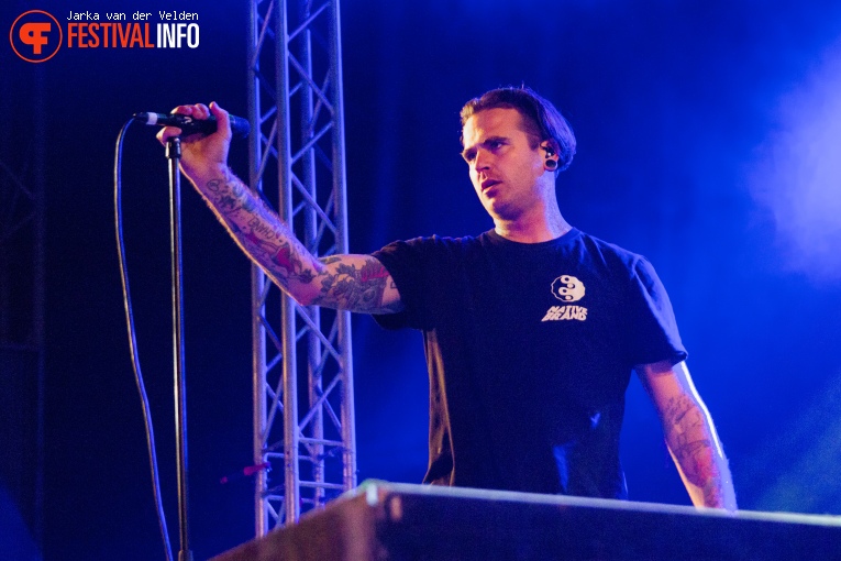 The Amity Affliction op Jera On Air 2016 - Vrijdag foto