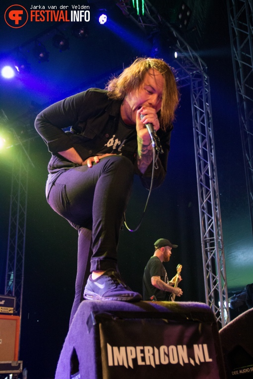 Beartooth op Jera On Air 2016 - Zaterdag foto