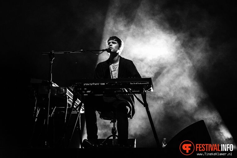 James Blake op Rock Werchter 2016 - Donderdag foto