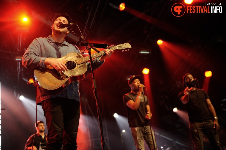 Jamie Woon op PITCH 2016 - Vrijdag foto